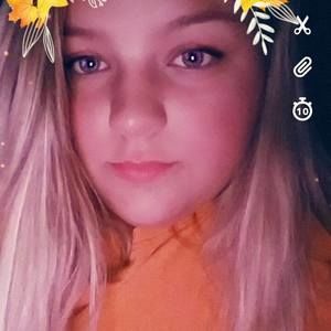 Meet your Posher, Tori